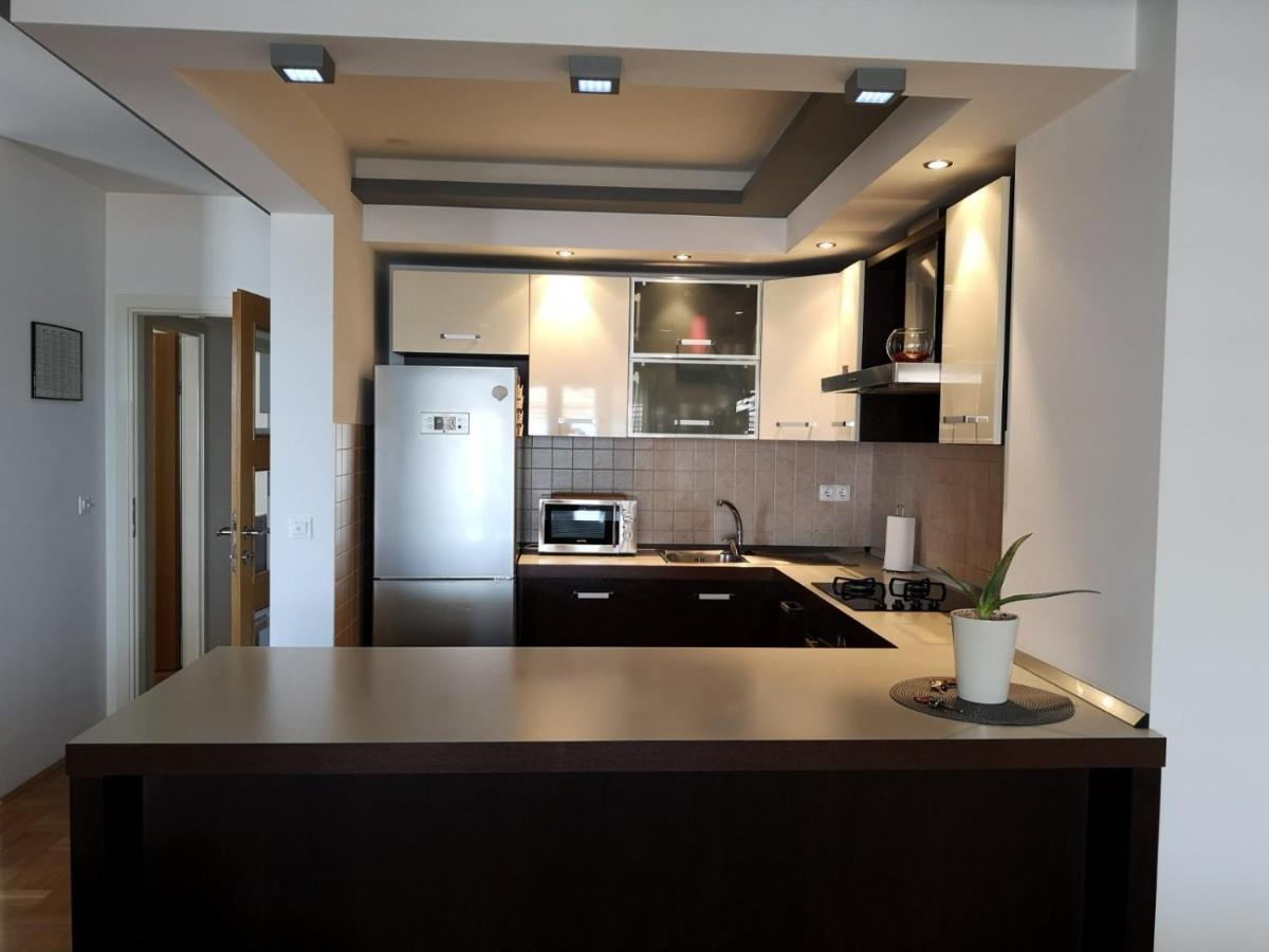 Apartment Seasun Макарська Екстер'єр фото
